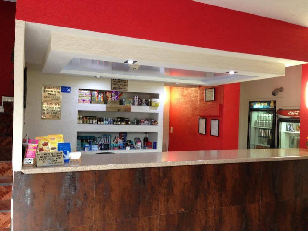 גואדלחארה Hotel La Paz מראה חיצוני תמונה